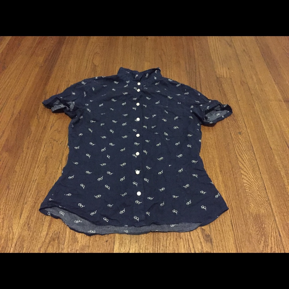 Women’s Button up